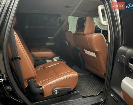 Черный Тойота Секвойя, объемом двигателя 5.66 л и пробегом 226 тыс. км за 24999 $, фото 18 на Automoto.ua