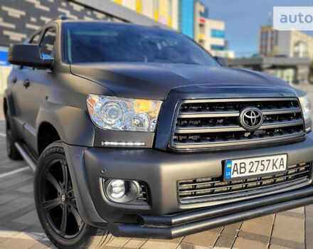 Черный Тойота Секвойя, объемом двигателя 5.6 л и пробегом 250 тыс. км за 32999 $, фото 60 на Automoto.ua