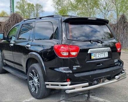 Черный Тойота Секвойя, объемом двигателя 5.7 л и пробегом 263 тыс. км за 22999 $, фото 13 на Automoto.ua