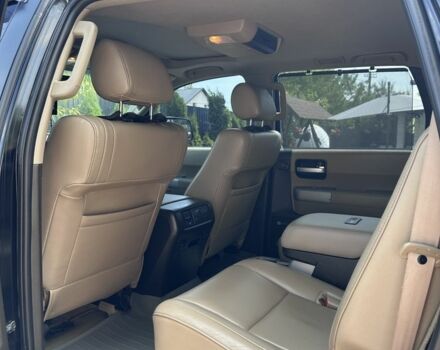 Черный Тойота Секвойя, объемом двигателя 5.7 л и пробегом 200 тыс. км за 22500 $, фото 14 на Automoto.ua