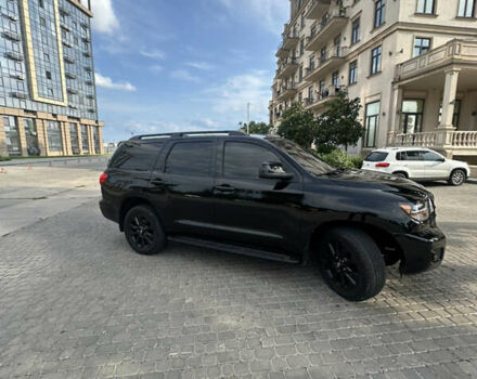Черный Тойота Секвойя, объемом двигателя 5.7 л и пробегом 211 тыс. км за 22500 $, фото 8 на Automoto.ua
