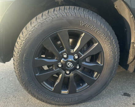 Черный Тойота Секвойя, объемом двигателя 5.7 л и пробегом 211 тыс. км за 22500 $, фото 44 на Automoto.ua