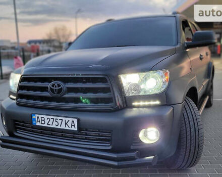 Черный Тойота Секвойя, объемом двигателя 5.6 л и пробегом 250 тыс. км за 32999 $, фото 34 на Automoto.ua