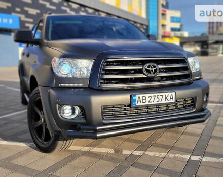 Черный Тойота Секвойя, объемом двигателя 5.6 л и пробегом 250 тыс. км за 32999 $, фото 57 на Automoto.ua