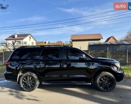 Черный Тойота Секвойя, объемом двигателя 4.6 л и пробегом 275 тыс. км за 21499 $, фото 6 на Automoto.ua
