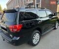 Черный Тойота Секвойя, объемом двигателя 5.7 л и пробегом 200 тыс. км за 32500 $, фото 4 на Automoto.ua