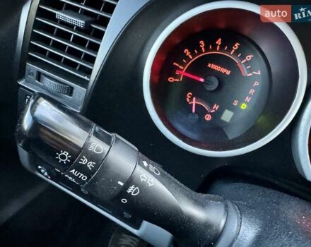 Черный Тойота Секвойя, объемом двигателя 4.6 л и пробегом 275 тыс. км за 21499 $, фото 27 на Automoto.ua