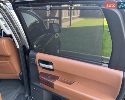 Черный Тойота Секвойя, объемом двигателя 5.7 л и пробегом 200 тыс. км за 32500 $, фото 17 на Automoto.ua