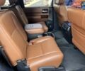 Черный Тойота Секвойя, объемом двигателя 5.7 л и пробегом 200 тыс. км за 32500 $, фото 14 на Automoto.ua
