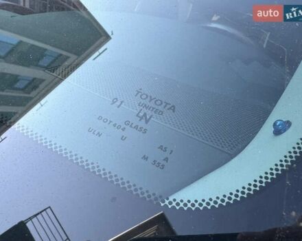 Черный Тойота Секвойя, объемом двигателя 5.7 л и пробегом 200 тыс. км за 32500 $, фото 22 на Automoto.ua