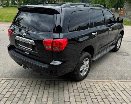 Черный Тойота Секвойя, объемом двигателя 0 л и пробегом 64 тыс. км за 26627 $, фото 4 на Automoto.ua