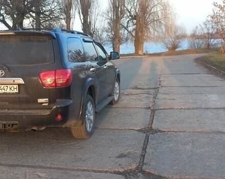 Чорний Тойота Секвойя, об'ємом двигуна 5.7 л та пробігом 260 тис. км за 40000 $, фото 12 на Automoto.ua