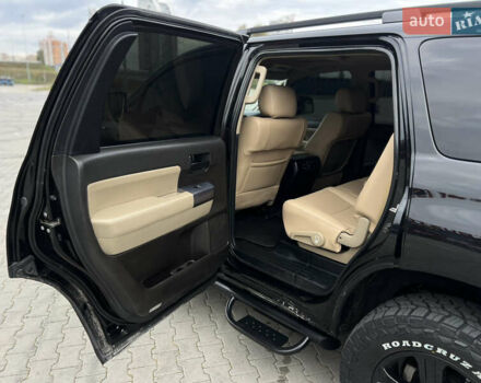 Чорний Тойота Секвойя, об'ємом двигуна 5.7 л та пробігом 125 тис. км за 29500 $, фото 19 на Automoto.ua