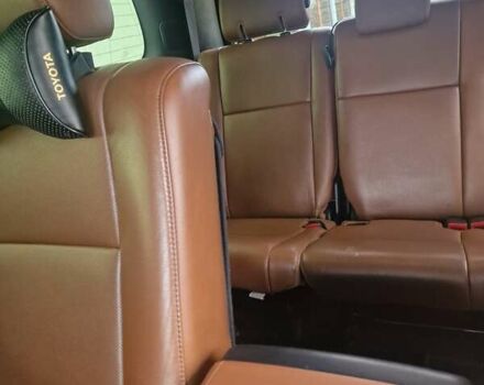 Чорний Тойота Секвойя, об'ємом двигуна 5.66 л та пробігом 115 тис. км за 37000 $, фото 11 на Automoto.ua