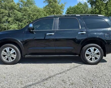 Черный Тойота Секвойя, объемом двигателя 5.7 л и пробегом 89 тыс. км за 20000 $, фото 2 на Automoto.ua
