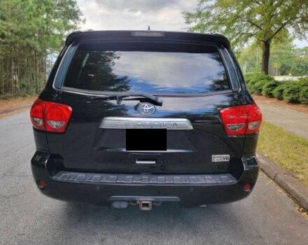 Чорний Тойота Секвойя, об'ємом двигуна 5.7 л та пробігом 132 тис. км за 19900 $, фото 5 на Automoto.ua