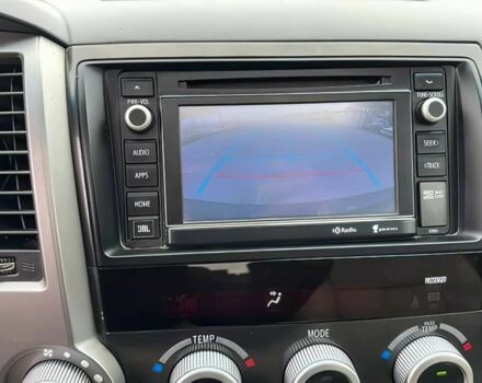 Черный Тойота Секвойя, объемом двигателя 5.7 л и пробегом 89 тыс. км за 20000 $, фото 9 на Automoto.ua