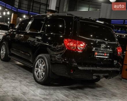 Черный Тойота Секвойя, объемом двигателя 5.7 л и пробегом 330 тыс. км за 34900 $, фото 52 на Automoto.ua