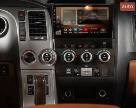 Черный Тойота Секвойя, объемом двигателя 5.7 л и пробегом 330 тыс. км за 34900 $, фото 27 на Automoto.ua