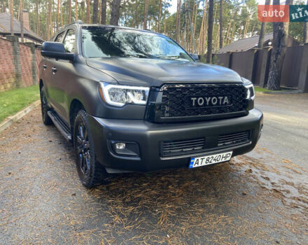 Чорний Тойота Секвойя, об'ємом двигуна 5.66 л та пробігом 120 тис. км за 27600 $, фото 3 на Automoto.ua