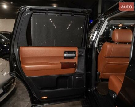 Черный Тойота Секвойя, объемом двигателя 5.7 л и пробегом 330 тыс. км за 34900 $, фото 20 на Automoto.ua