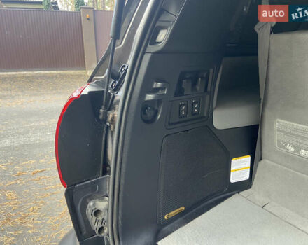 Чорний Тойота Секвойя, об'ємом двигуна 5.66 л та пробігом 120 тис. км за 27600 $, фото 17 на Automoto.ua