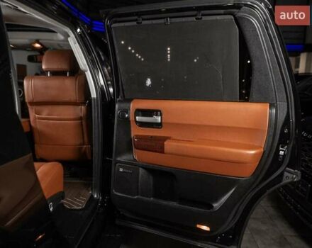 Черный Тойота Секвойя, объемом двигателя 5.7 л и пробегом 330 тыс. км за 34900 $, фото 17 на Automoto.ua
