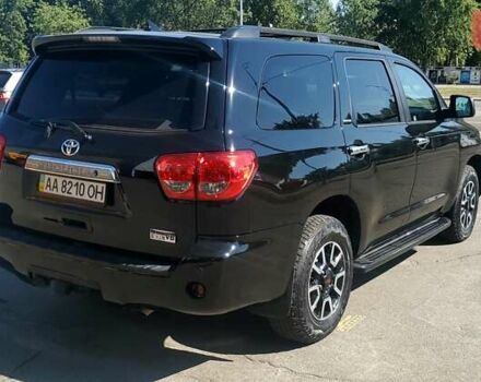 Черный Тойота Секвойя, объемом двигателя 5.7 л и пробегом 280 тыс. км за 27500 $, фото 6 на Automoto.ua