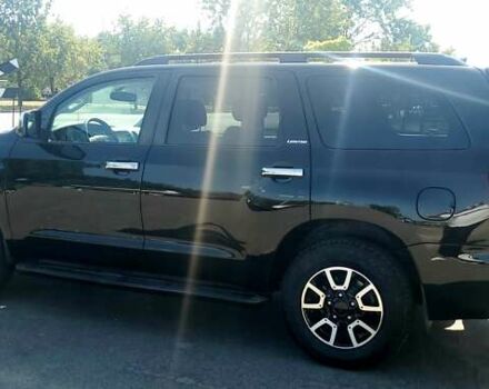 Черный Тойота Секвойя, объемом двигателя 5.7 л и пробегом 280 тыс. км за 27500 $, фото 10 на Automoto.ua