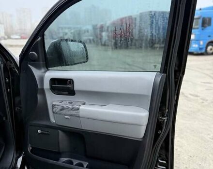 Черный Тойота Секвойя, объемом двигателя 5.7 л и пробегом 107 тыс. км за 41900 $, фото 18 на Automoto.ua