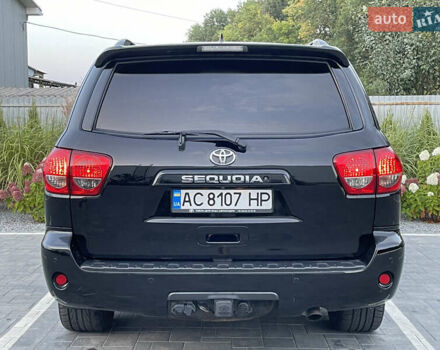 Черный Тойота Секвойя, объемом двигателя 5.66 л и пробегом 188 тыс. км за 30900 $, фото 10 на Automoto.ua