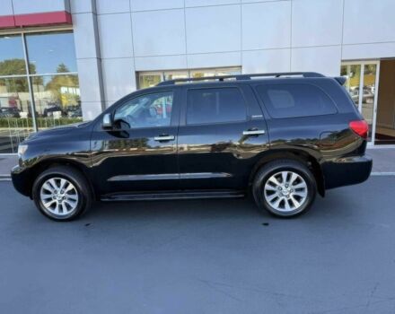 Черный Тойота Секвойя, объемом двигателя 5.7 л и пробегом 71 тыс. км за 25100 $, фото 3 на Automoto.ua