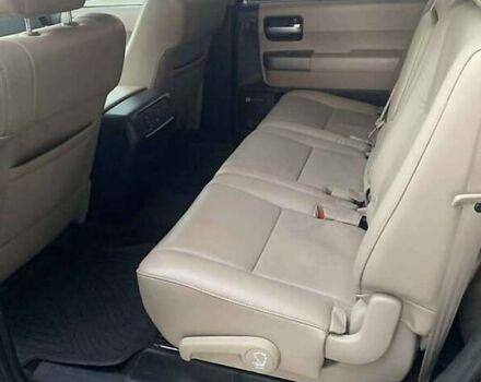 Черный Тойота Секвойя, объемом двигателя 5.7 л и пробегом 88 тыс. км за 39500 $, фото 6 на Automoto.ua
