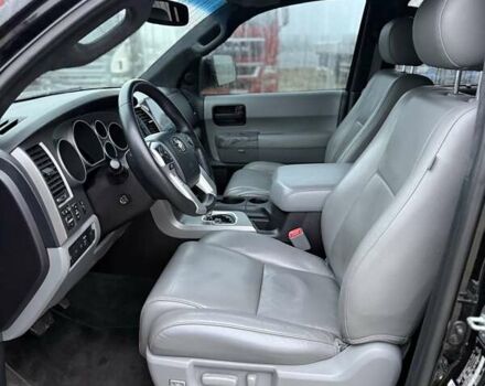 Черный Тойота Секвойя, объемом двигателя 5.7 л и пробегом 107 тыс. км за 41900 $, фото 10 на Automoto.ua