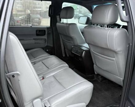 Черный Тойота Секвойя, объемом двигателя 5.7 л и пробегом 107 тыс. км за 41900 $, фото 23 на Automoto.ua