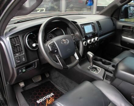 Тойота Секвойя 2017 в Одессе на Automoto.ua Черный Тойота Секвойя, объемом двигателя 5.7 л и пробегом 191 тыс. км за 39000 $, фото 11 на Automoto.ua