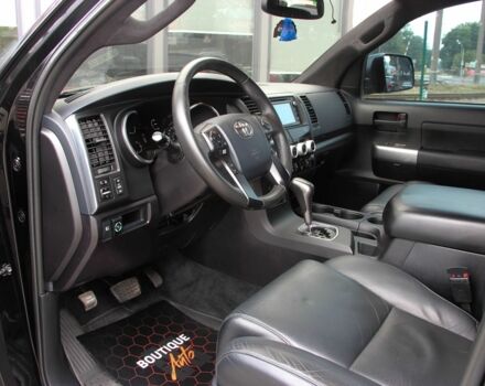 Тойота Секвойя 2017 в Одессе на Automoto.ua Черный Тойота Секвойя, объемом двигателя 5.7 л и пробегом 191 тыс. км за 39000 $, фото 12 на Automoto.ua