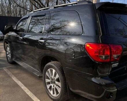 Черный Тойота Секвойя, объемом двигателя 5.7 л и пробегом 231 тыс. км за 42500 $, фото 12 на Automoto.ua