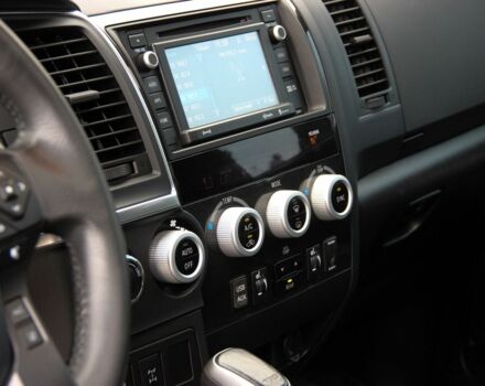 Тойота Секвойя 2017 в Одессе на Automoto.ua Черный Тойота Секвойя, объемом двигателя 5.7 л и пробегом 191 тыс. км за 39000 $, фото 16 на Automoto.ua