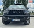 Чорний Тойота Секвойя, об'ємом двигуна 5.66 л та пробігом 125 тис. км за 39990 $, фото 1 на Automoto.ua