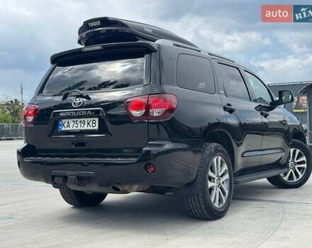 Чорний Тойота Секвойя, об'ємом двигуна 5.66 л та пробігом 125 тис. км за 39990 $, фото 1 на Automoto.ua