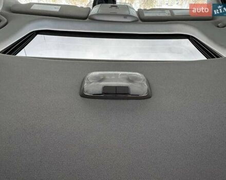 Черный Тойота Секвойя, объемом двигателя 5.66 л и пробегом 114 тыс. км за 34990 $, фото 18 на Automoto.ua