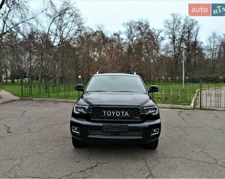 Черный Тойота Секвойя, объемом двигателя 5.66 л и пробегом 115 тыс. км за 39500 $, фото 1 на Automoto.ua