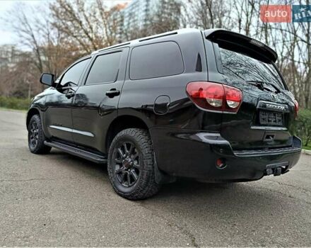 Черный Тойота Секвойя, объемом двигателя 5.66 л и пробегом 115 тыс. км за 39500 $, фото 14 на Automoto.ua