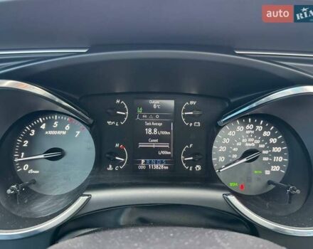 Черный Тойота Секвойя, объемом двигателя 5.66 л и пробегом 114 тыс. км за 34990 $, фото 23 на Automoto.ua