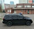 Черный Тойота Секвойя, объемом двигателя 5.66 л и пробегом 115 тыс. км за 39500 $, фото 11 на Automoto.ua