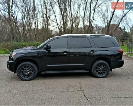 Черный Тойота Секвойя, объемом двигателя 5.66 л и пробегом 115 тыс. км за 39500 $, фото 16 на Automoto.ua