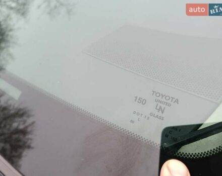Черный Тойота Секвойя, объемом двигателя 5.66 л и пробегом 115 тыс. км за 39500 $, фото 31 на Automoto.ua