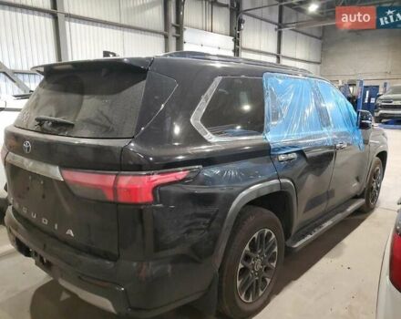 Черный Тойота Секвойя, объемом двигателя 0 л и пробегом 51 тыс. км за 76000 $, фото 2 на Automoto.ua