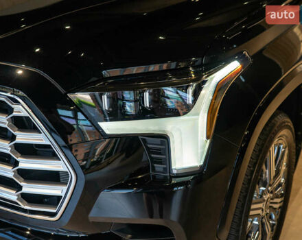 Черный Тойота Секвойя, объемом двигателя 3.45 л и пробегом 3 тыс. км за 145000 $, фото 2 на Automoto.ua